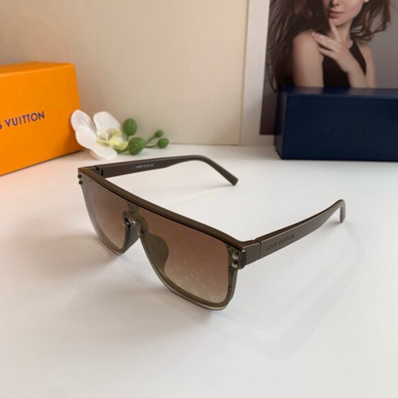 Louis Vuitton Women's Brown Sunglasses - Picture 1 of 7